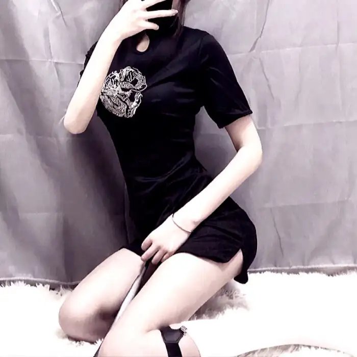 女兵切尔西封面